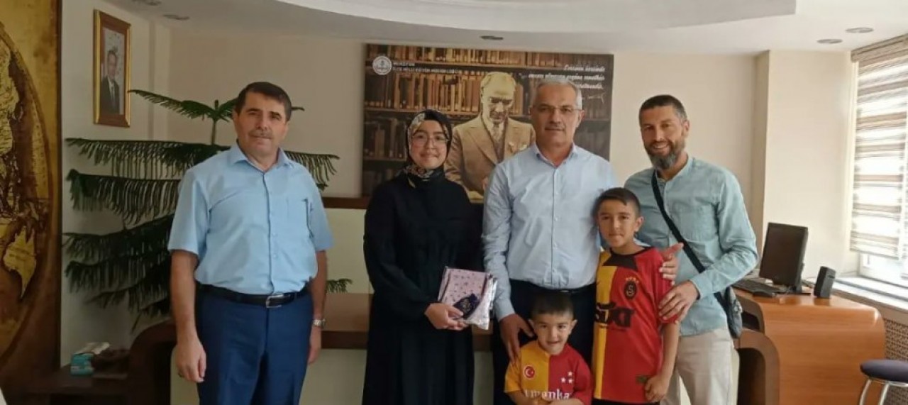 BAŞARILI ÖĞRENCİLERDEN YOZGAT’A ZİYARET