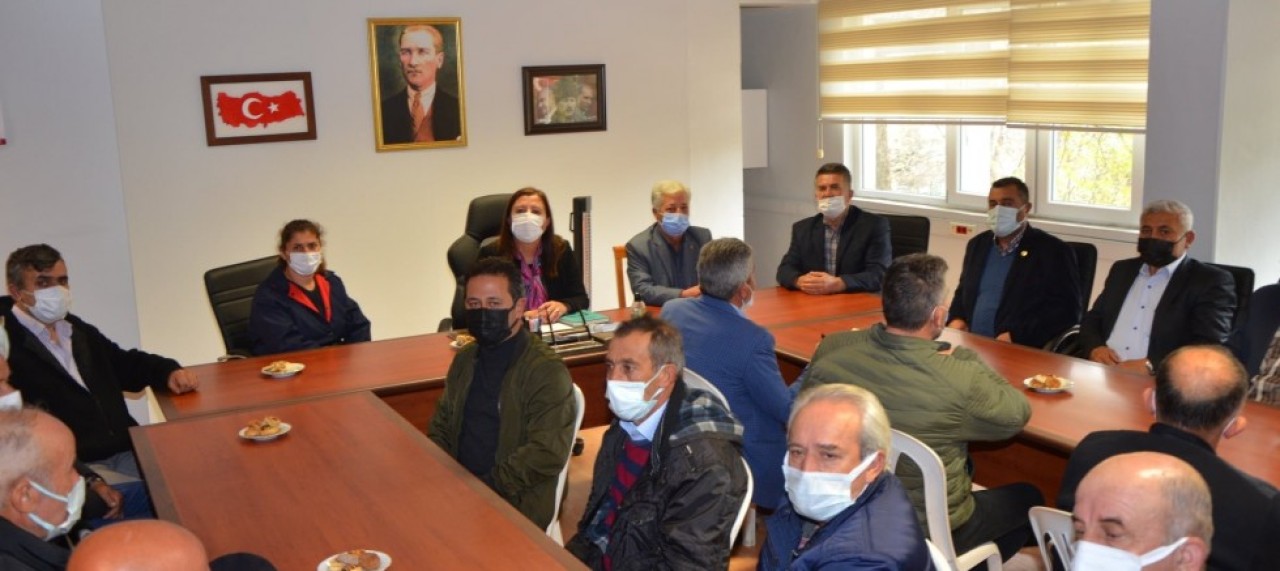 BAŞKAN ÖZYOL MUHTARLARI DİNLEDİ