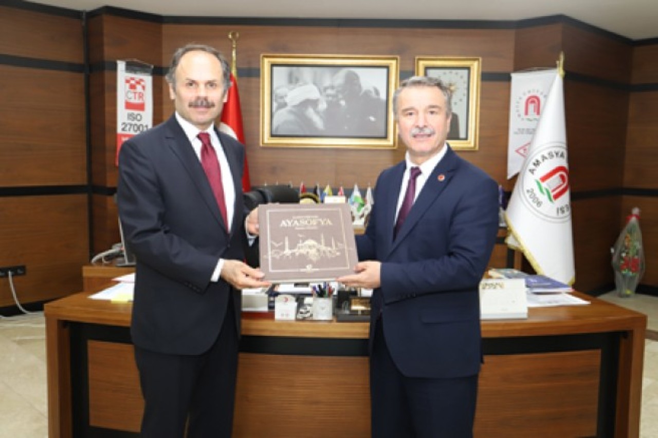 BAYRAKTAR, ELMACI’YI ZİYARET ETTİ