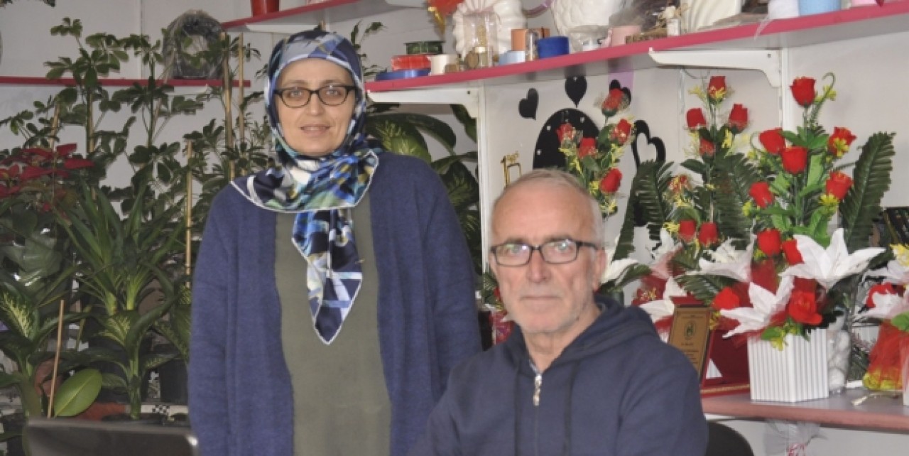 “BAZI ÇİÇEKLER SUYU HİÇ SEVMEZ”