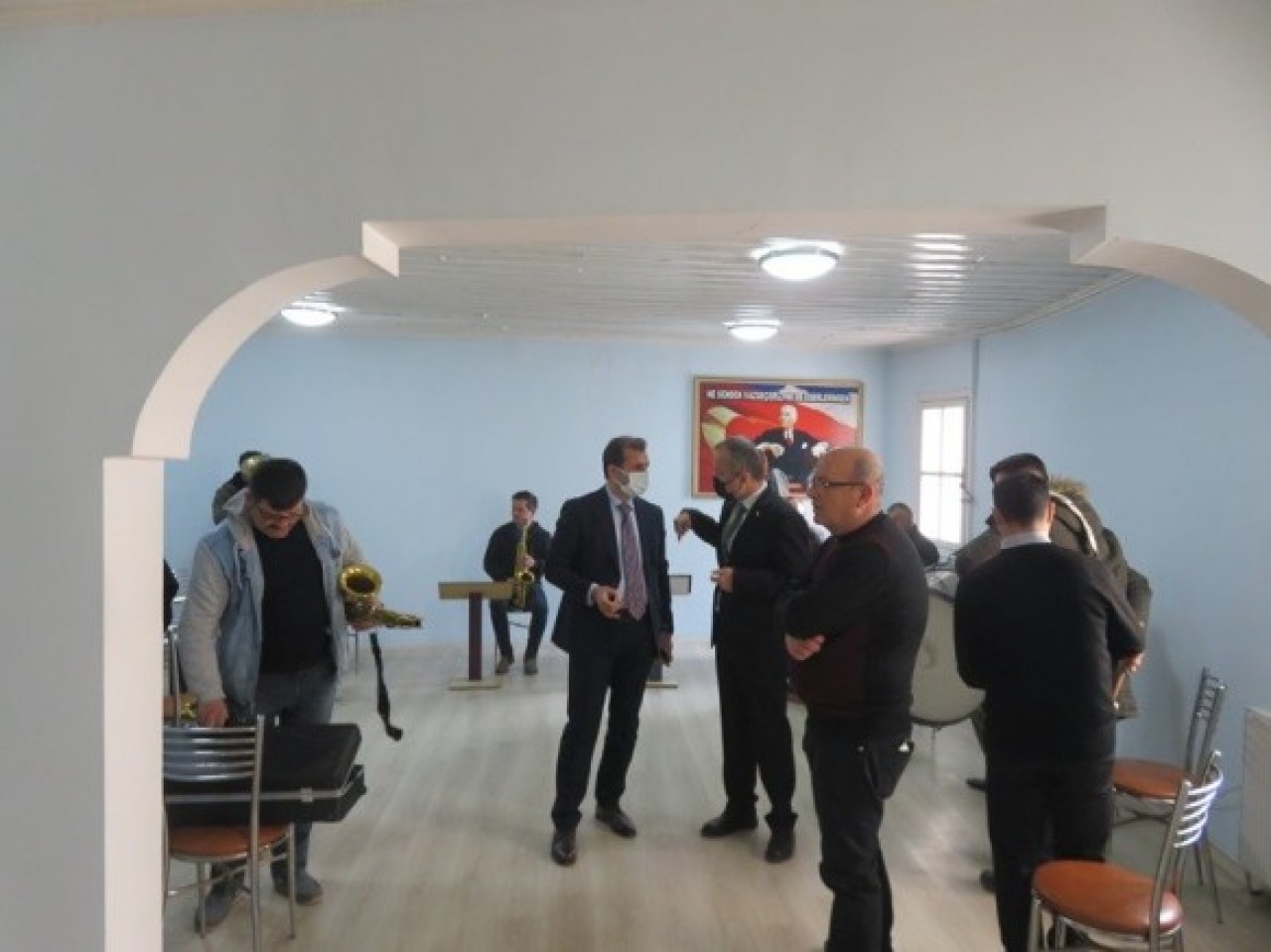 Belediye Bandosunu ziyaret etti