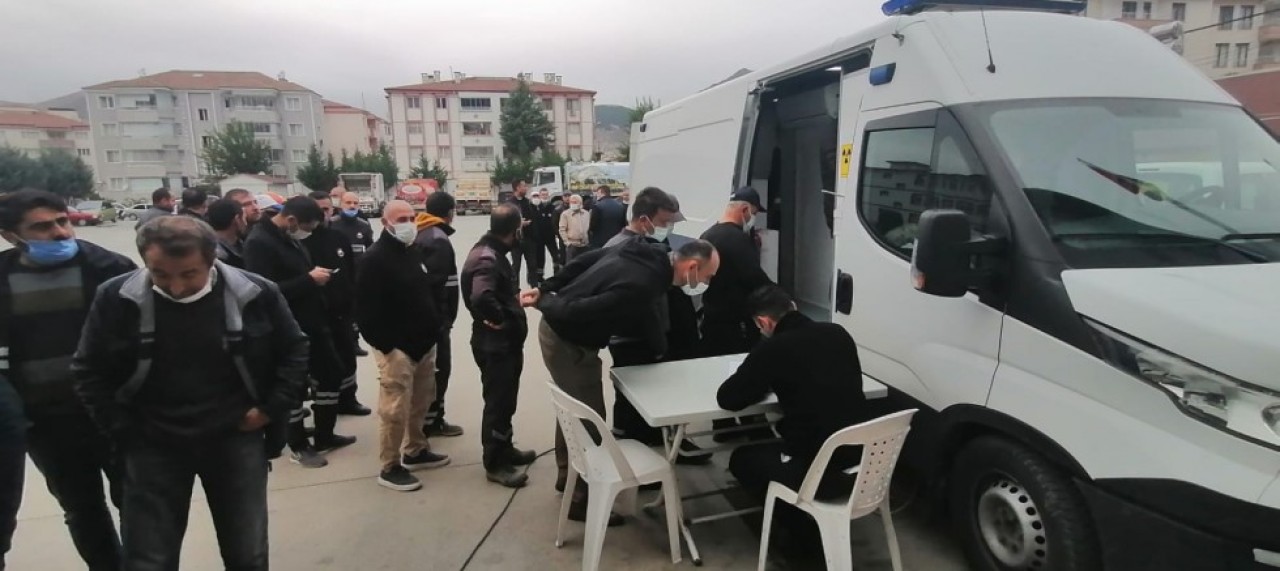 BELEDİYE ÇALIŞANLARI SAĞLIK TARAMASINDAN GEÇTİ