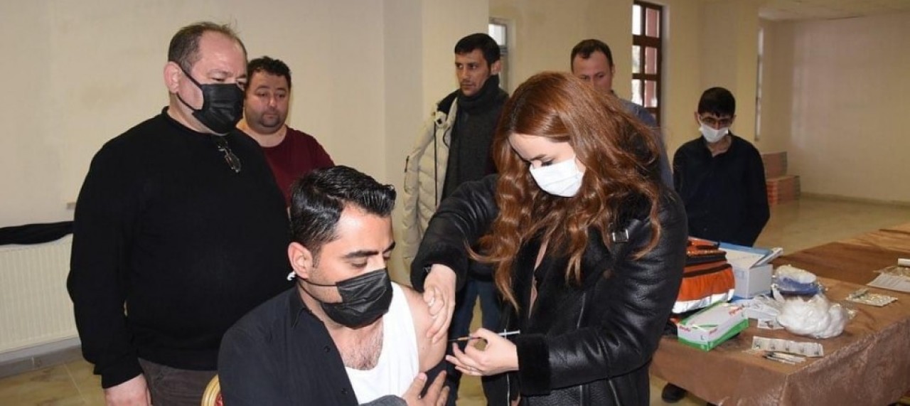 BELEDİYE PERSONELİNE HATIRLATMA DOZU UYGULANDI
