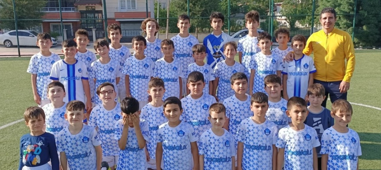 BELEDİYESPOR DOLU DİZGİN