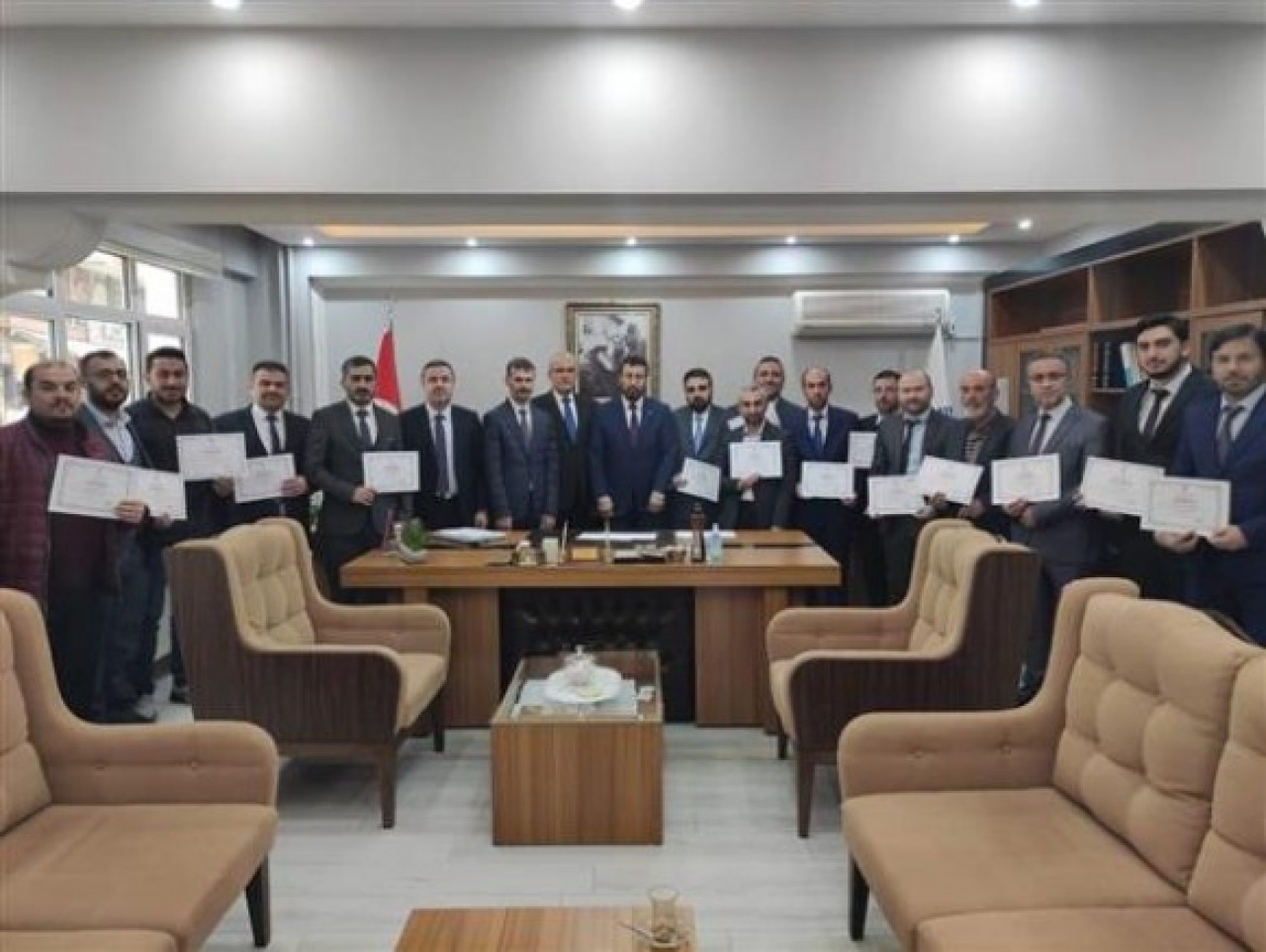 BELGELER MÜFTÜ PEHLİVAN TARAFINDAN VERİLDİ