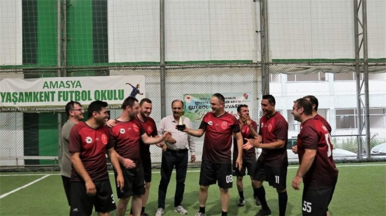 BİRİMLER ARASI FUTBOL TURNUVASI SONA ERDİ