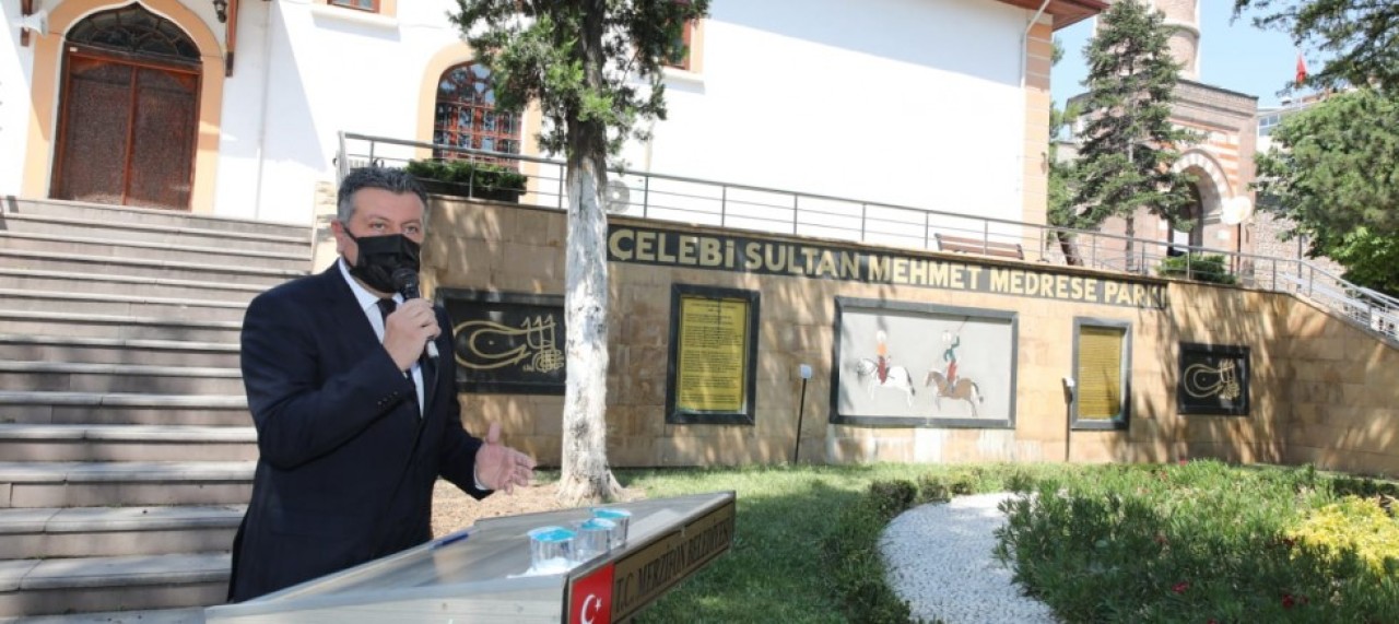 ‘BİZLER AYNI KEŞKEĞİ ÇALANLARIN EVLATLARIYIZ’