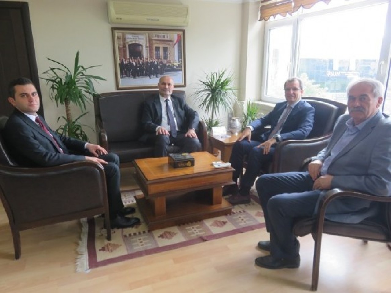 BÜYÜKELÇİ KAVAS’TAN KAYMAKAM GÜLDOĞAN’A ZİYARET