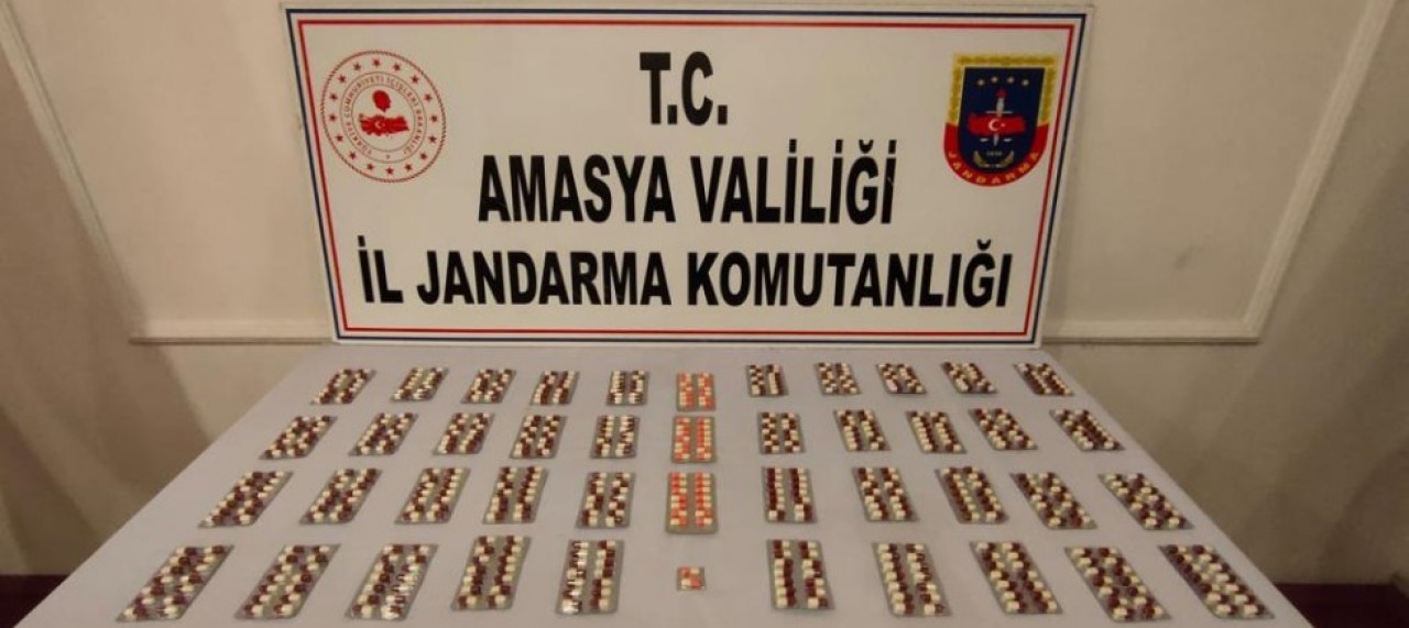 ÇAY PAKETLERİNDEN UYUŞTURUCU ÇIKTI