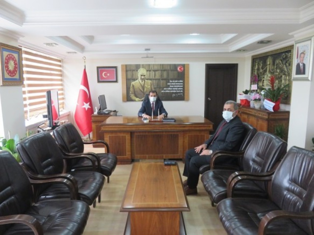 CEYHAN, KAYMAKAM GÜLDOĞAN’I ZİYARET ETTİ