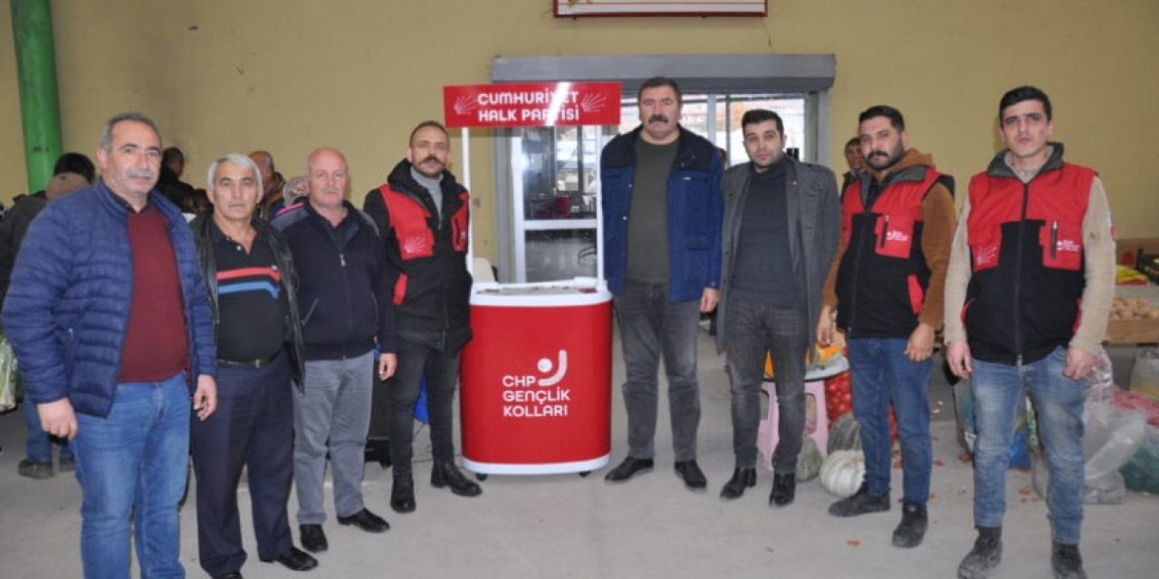 CHP GENÇLİĞİ SINIR NAMUSTUR BİLDİRİSİ DAĞITTI