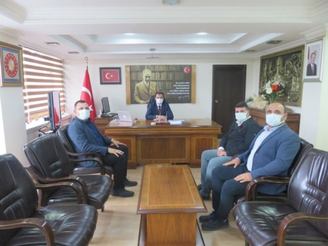 CHP GENÇLİĞİNDEN HAYIRLI OLSUN ZİYARETİ