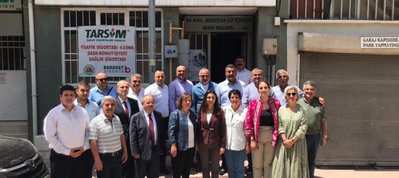 CHP HEYETİ ÇİFTÇİNİN SORUNLARINI DİNLEDİ