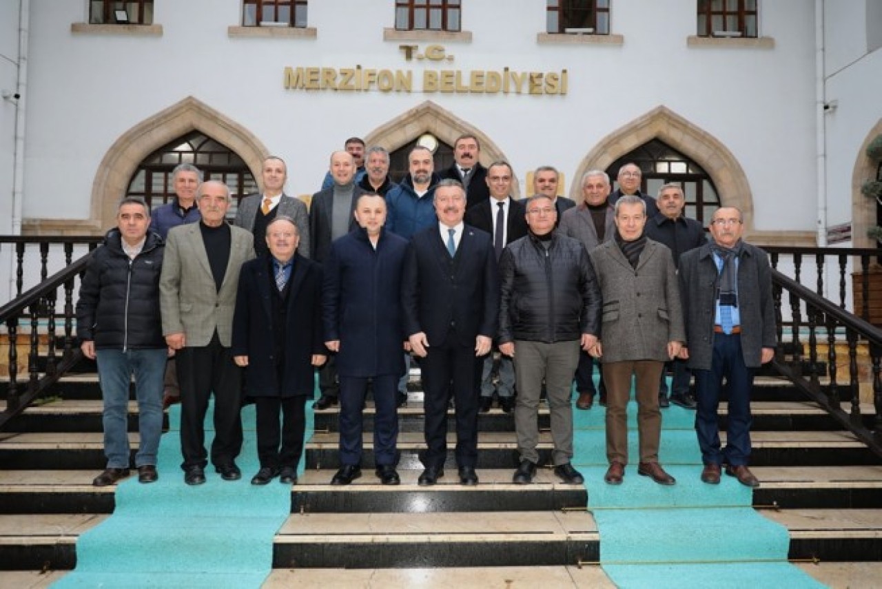CHP HEYETİNDEN BELEDİYE ZİYARETİ