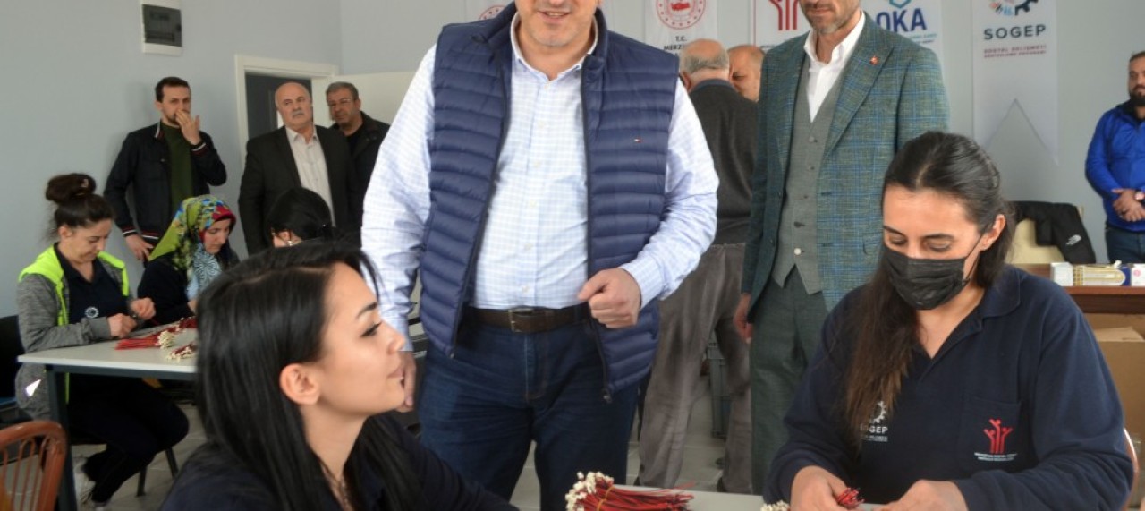ÇİLEZ, MESLEKİ EĞİTİM KURSLARINI GEZDİ