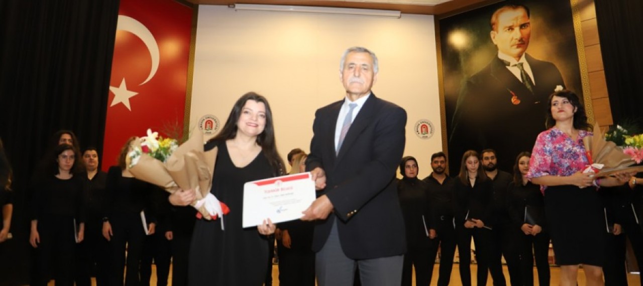 ÇOKSESLİ KORO KONSERİ GERÇEKLEŞTİ