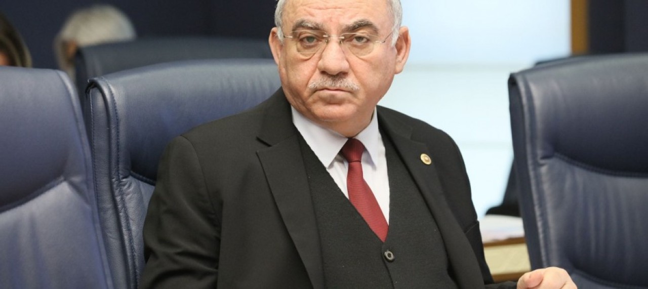 “CUMHURBAŞKANIMIZIN TEK BİR SÖZÜ  DOLARIN ATEŞİNİ SÖNDÜRMEYE YETTİ”