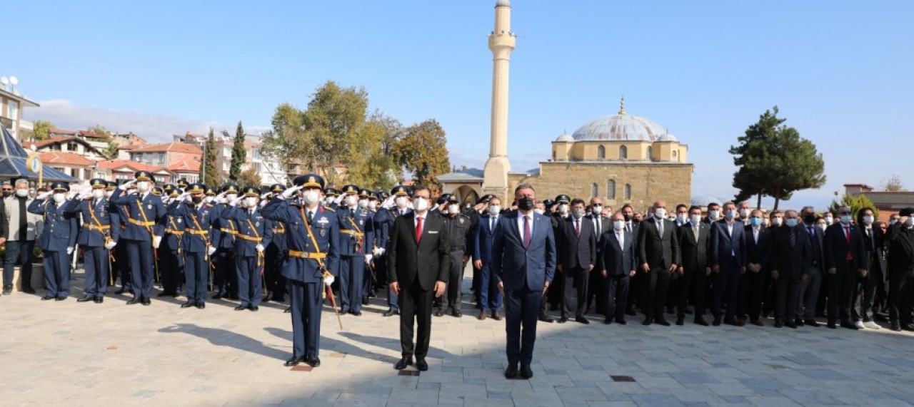 CUMHURİYETİMİZ 98 YAŞINDA
