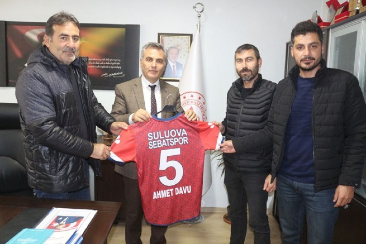 DAVU’YA SEBATSPOR FORMASI HEDİYE ETTİLER