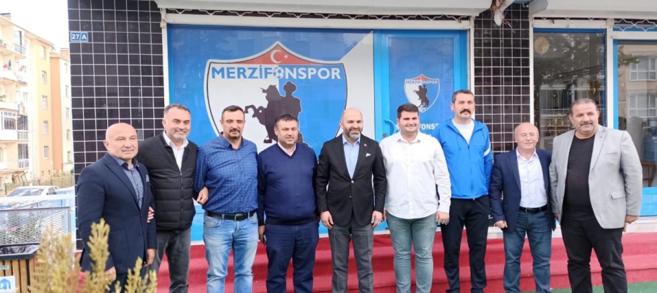 DAVULCU’DAN MERZİFONSPOR KULÜBÜNE ZİYARET