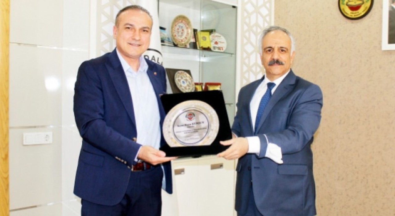 Defterdar Kurşun'dan Başkan Kırlangıç'a veda ziyareti