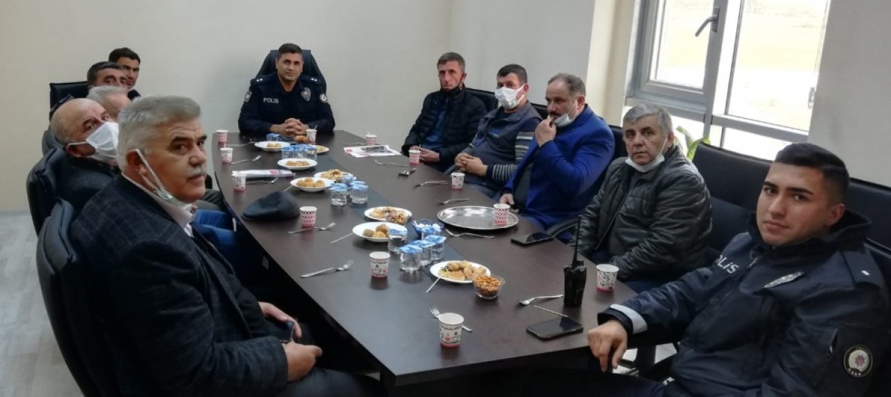 DELAK, MAHALLE MUHTARLARI İLE BİR ARAYA GELDİ