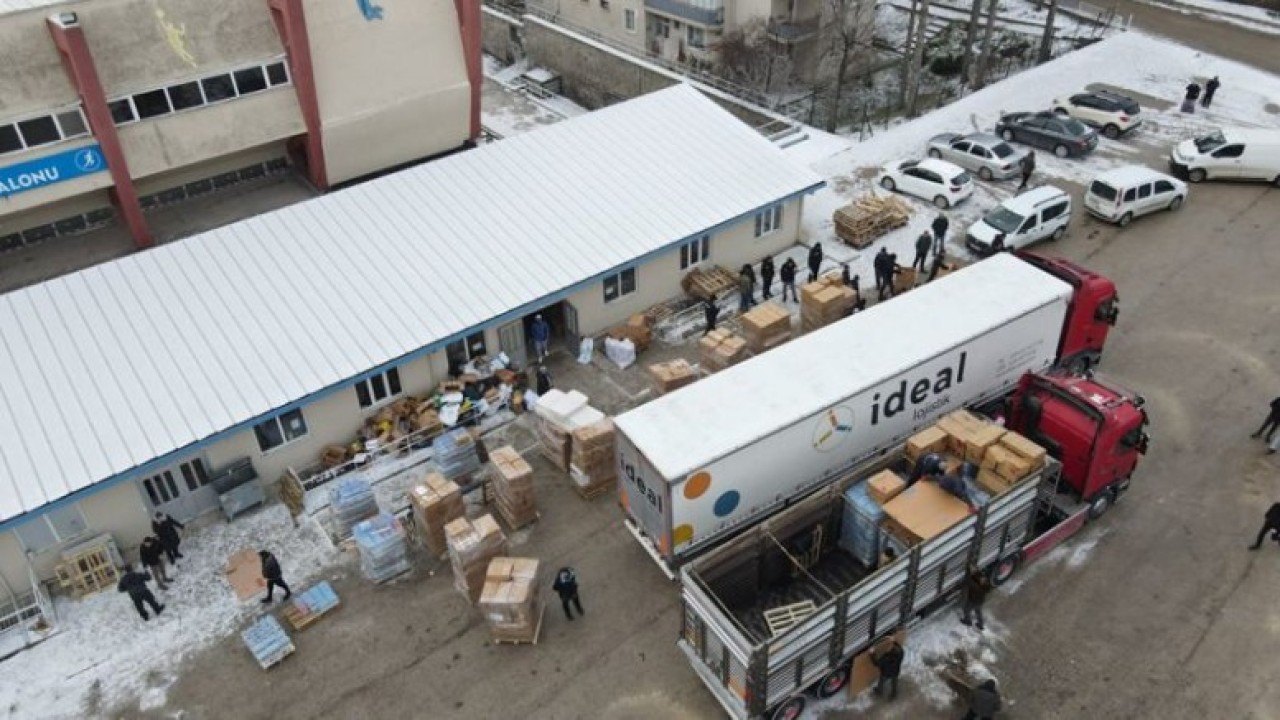 DEPREM BÖLGESİNE OYUNCAK VE EĞİTİM MATERYALİ YARDIMI