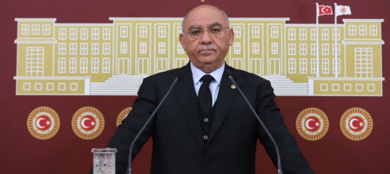 DEVLETİN DEĞİL, DEPREMİN, FELAKETİN YANINDA OLDULAR