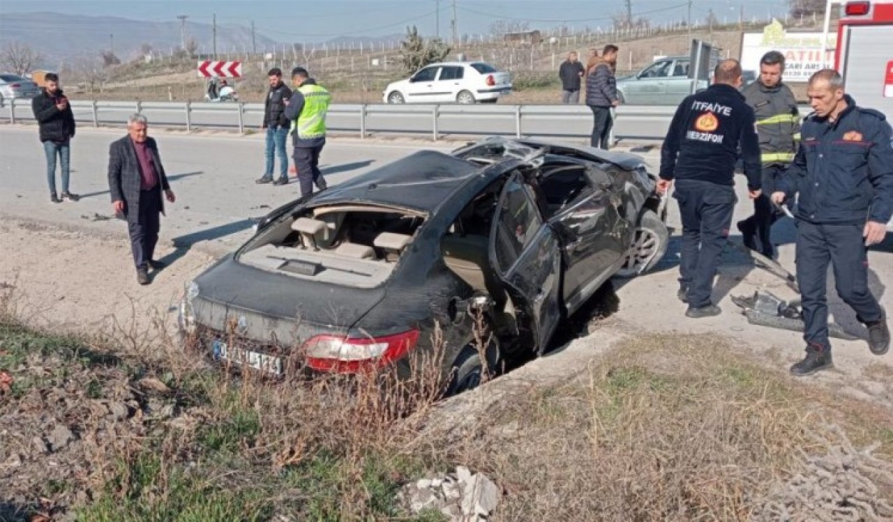 DEVRİLEN OTOMOBİLİN SÜRÜCÜSÜ HAYATINI KAYBETTİ