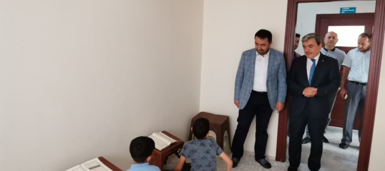 DURMUŞ, KUR’AN KURSU ÖĞRENCİLERİNİ ZİYARET ETTİ