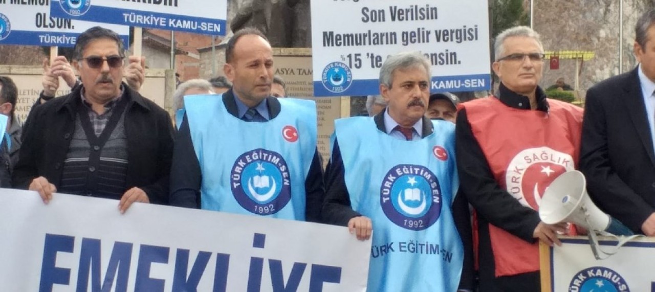 “EK ZAM ve REFAH PAYI  VAZGEÇİLMEZ TALEBİMİZDİR”
