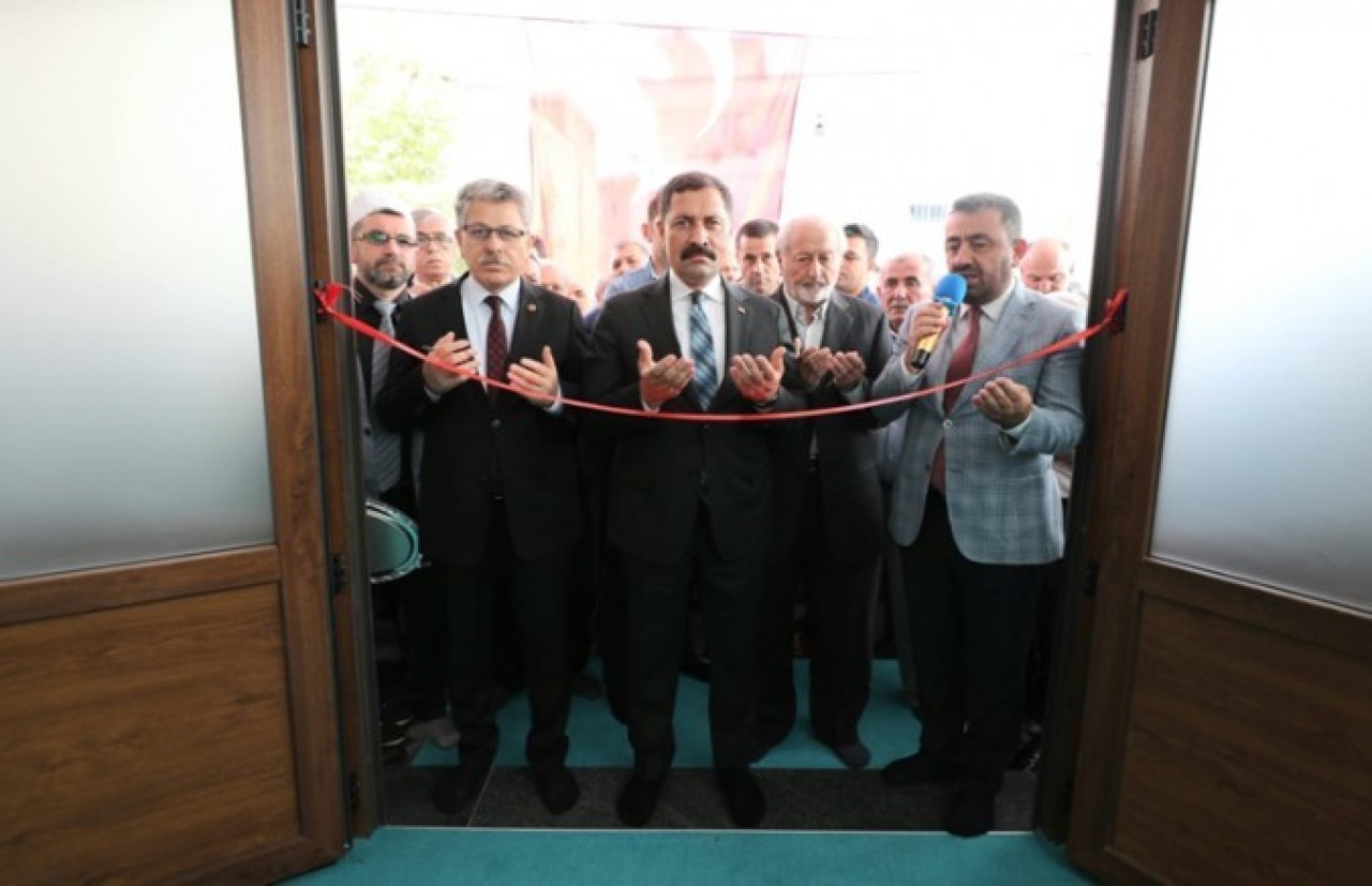 ELİF CAMİİ İBADETE AÇILDI