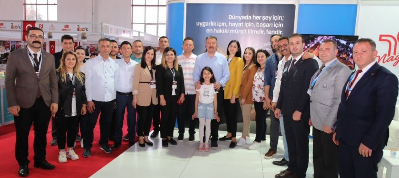 EMEĞİ GEÇENLERE TEŞEKKÜR ETTİ