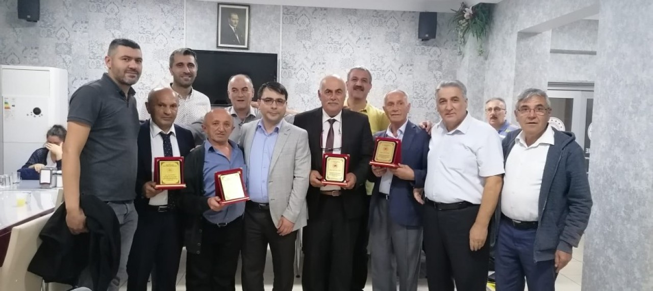 EMEKLİ PERSONELLER İÇİN VEDA YEMEĞİ DÜZENLENDİ