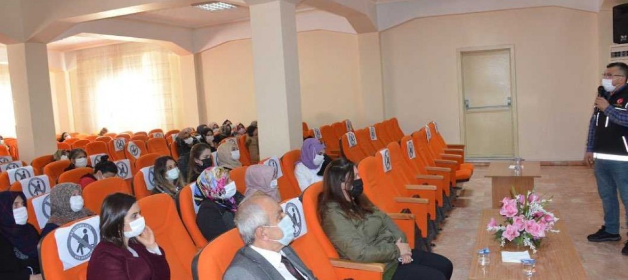 EN İYİ NARKOTİK POLİSİ ANNEDİR