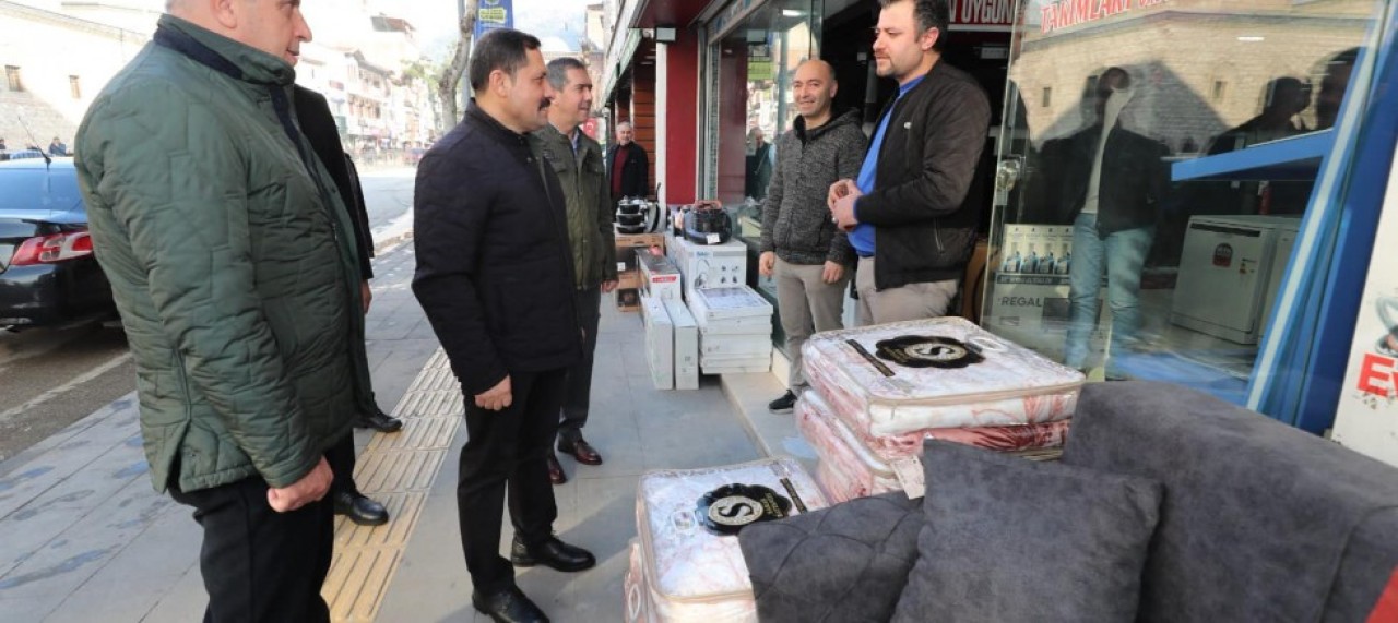 ESNAF ZİYARETLERİNE DEVAM ETTİ