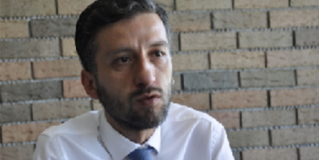 EŞSİZ FİKİR VE EDEBİYAT İNSANI