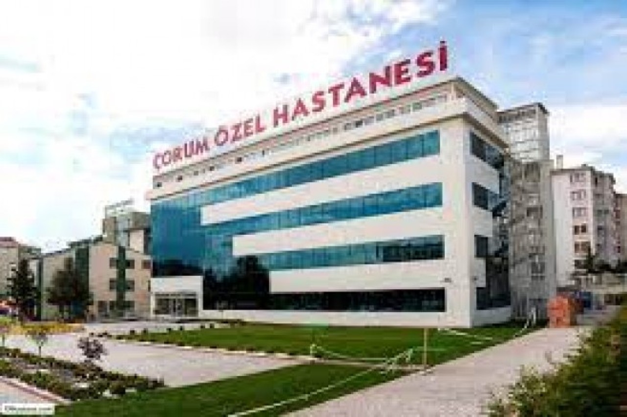 FRAKSİYONEL KARBONDİOKSİT LAZERLE TEDAVİ VE ESTETİK BİR ARADA
