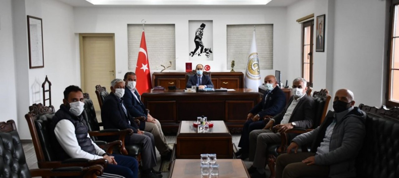FUTBOL CAMİASINDAN HAYIRLI OLSUN ZİYARETİ