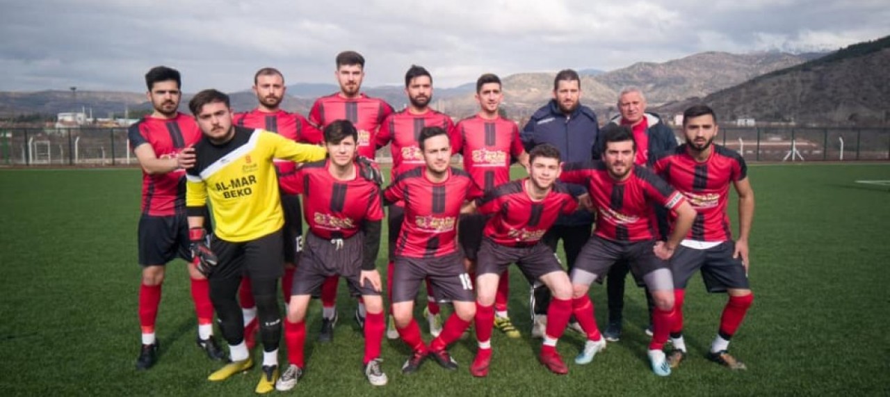 GENÇLER, 8 KİŞİYLE 3 PUANI ALMASINI BİLDİ