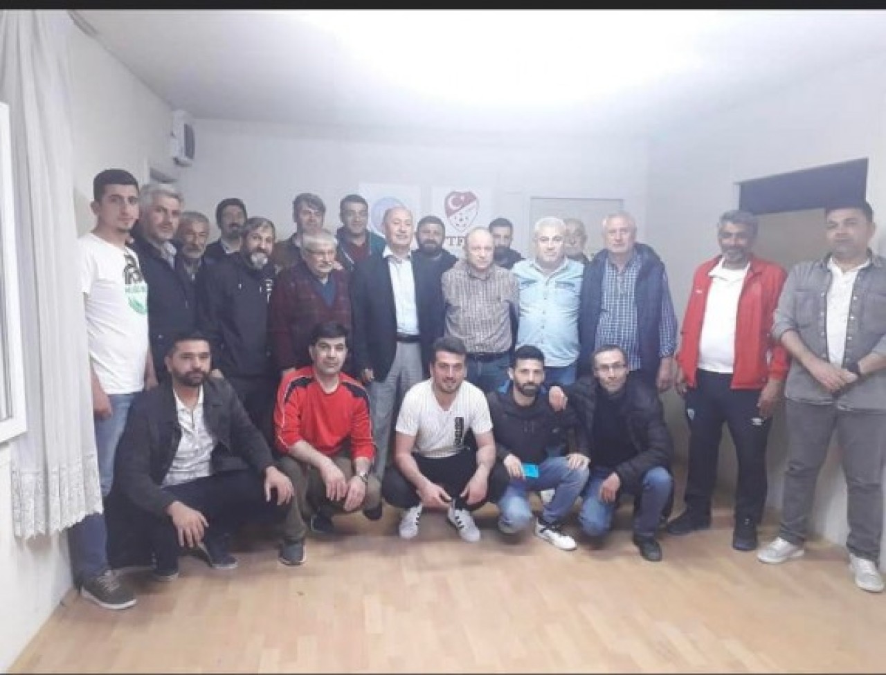 GENÇLER ‘BABA’ İLE DEVAM DEDİ
