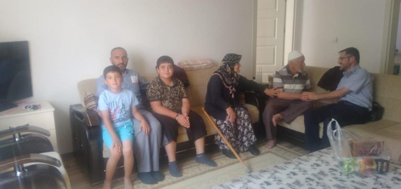GENÇLER İLE ULU ÇINARLAR BULUŞTU