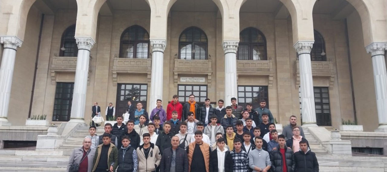 GENÇLERİMİZ GELECEĞİMİZDİR