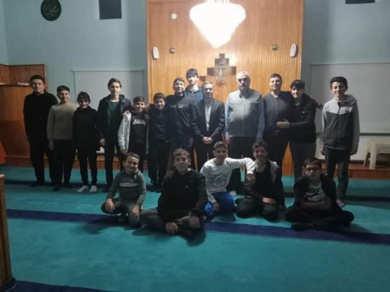GENÇLİK ERENLER CAMİİ’NDE BULUŞTU