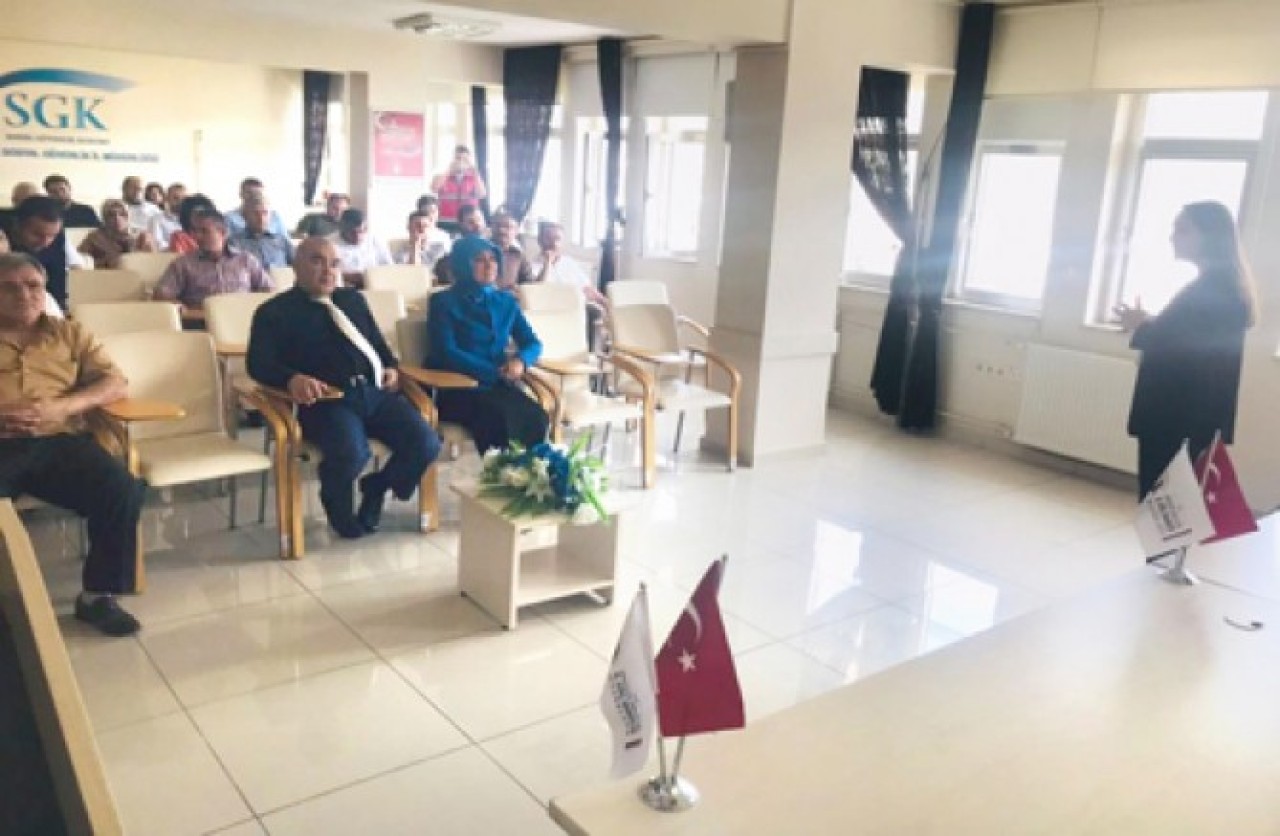 GÖÇ YÖNETİMİ EĞİTİMLERİ DEVAM EDİYOR