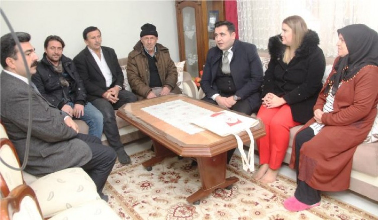 GÖKCECİK ŞEHİT AİLESİNİ ZİYARET ETTİ