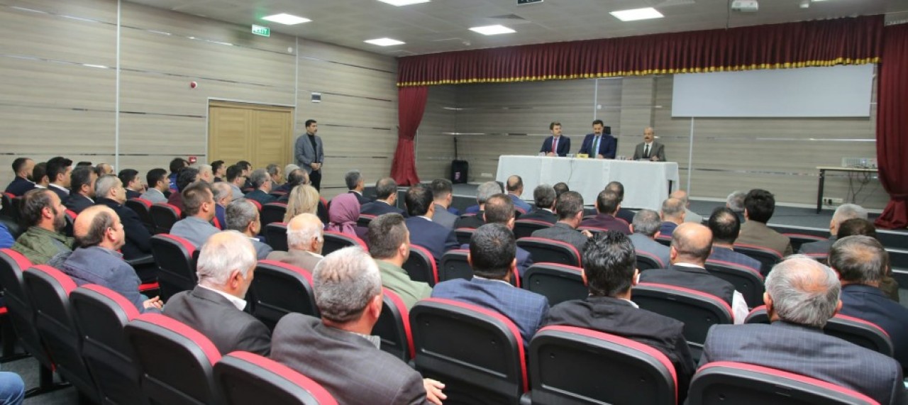 GÖYNÜCEK DE MUHTARLAR TOPLANTISI YAPILDI