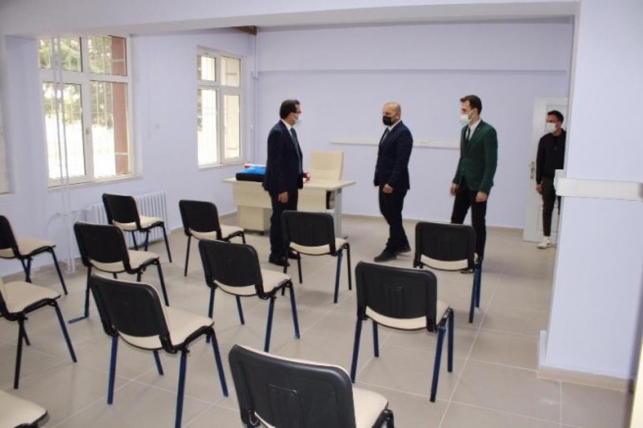 GÜLDOĞAN, AİLE DESTEK MERKEZİ’NDE İNCELEMEDE BULUNDU