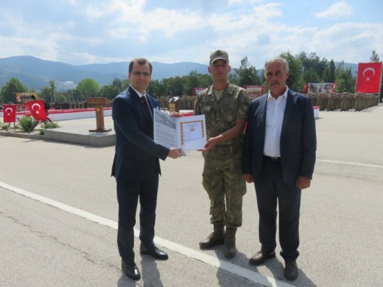 GÜLDOĞAN, YEMİN TÖRENİNE KATILDI