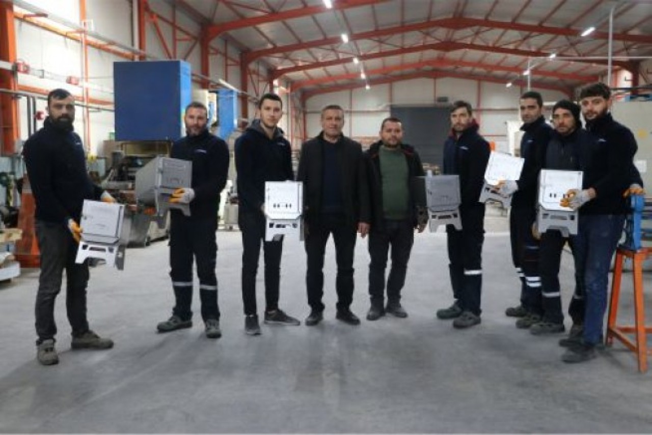 GÜNDE 200 SOBA DEPREM BÖLGESİNE GÖNDERİLİYOR